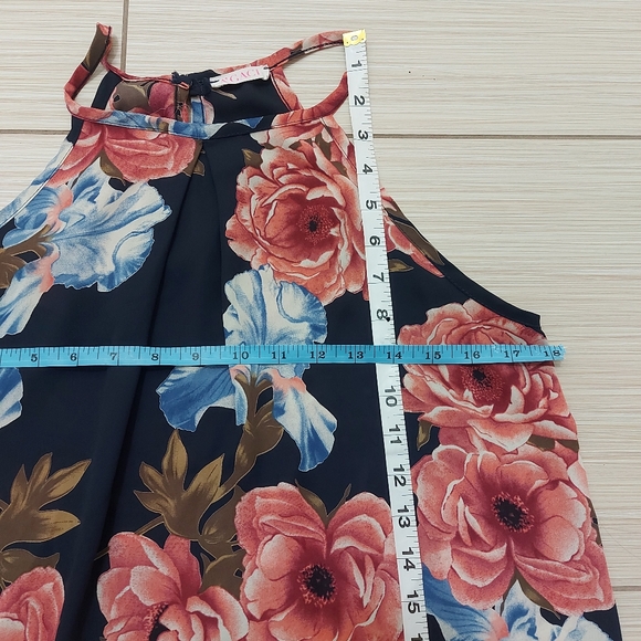 A'GACI top - Picture 4 of 5